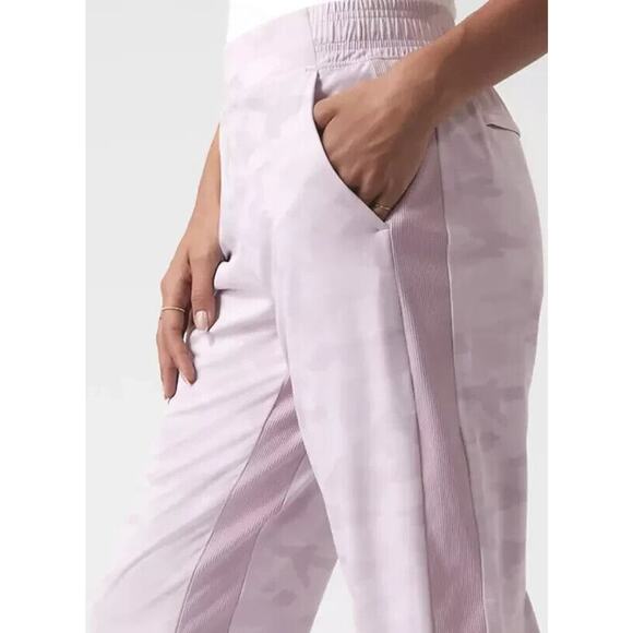 Athleta Brooklyn Lined Camo Jogger Pant's Shasta Purple Women's Size 0 - Picture 3 of 13